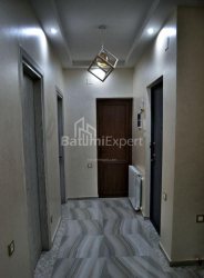 Квартира 3-комн 67 м² - Еквтіме Такаішвілі, Батумі