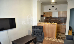 Квартира 3-комн 60 м² - Іллі Чавчавадзе, Батумі
