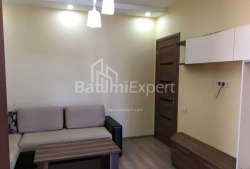 Квартира 3-комн 60 м² - Михайла Лермонтова, Батумі
