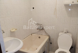 Квартира 2-комн 48 м² - Михайла Лермонтова, Батумі
