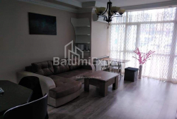 Квартира 85 м² - Царя Парнаваза, Батумі, Грузія