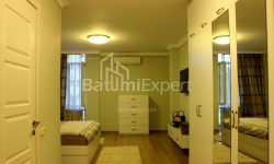 Квартира 147 м² - Юр'ївська, Батумі, Грузія