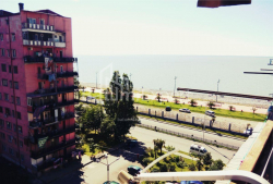 Квартира 3-комн 65 м² - Шерифа Хімшіашвілі, Батумі