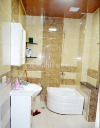 Квартира 3-комн 59 м² - Oлександра Пушкiна, Батумі