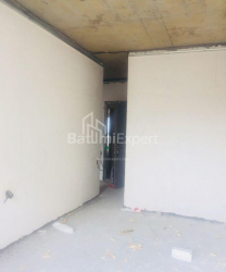 Квартира 3-комн 75 м² - Вахтанга Горгасалі, Батумі