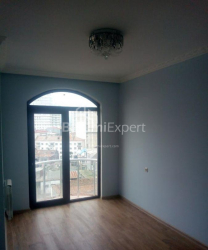 Квартира 3-комн 73 м² - Іллі Чавчавадзе, Батумі