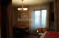 Квартира 2-комн 60 м² - Михайла Лермонтова, Батумі