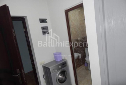 Квартира 3-комн 52 м² - Шалва Інасаридзе, Батумі
