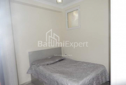 Квартира 3-комн 52 м² - Шалва Інасаридзе, Батумі