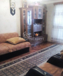Квартира 4-комн 90 м² - Михайла Лермонтова, Батумі