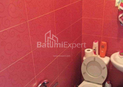 Квартира 2-комн 38 м² - Вахтанга Горгасалі, Батумі