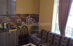 Квартира 2-комн 38 м² - Вахтанга Горгасалі, Батумі