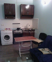 Квартира 2-комн 34 м² - Вахтанга Горгасалі, Батумі
