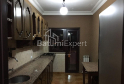 Квартира 75 м² - Хайдара Абашидзе, Батумі, Грузія