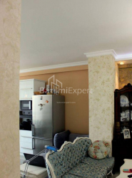 Квартира 3-комн 85 м² - Хайдара Абашидзе, Батумі