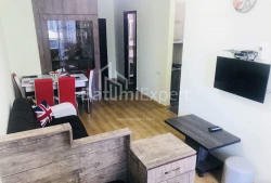 Квартира 45 м² - Ніко Піросмані, Батумі, Грузія