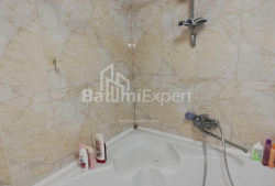 Квартира 3-комн 90 м² - Іване Джавахишвілі, Батумі