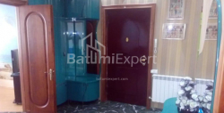 Квартира 4-комн 110 м² - Вахтанга Горгасалі, Батумі