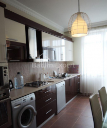 Квартира 4-комн 180 м² - Іллі Чавчавадзе, Батумі