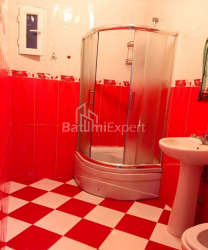Квартира 3-комн 62 м² - Зураба Горгiладзе, Батумі