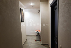 Квартира 4-комн 135 м² - Петра Багратіоні, Батумі