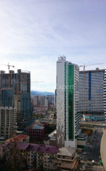 Квартира 3-комн 83 м² - Зураба Горгiладзе, Батумі