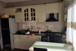 Квартира 3-комн 135 м² - Петра Багратіоні, Батумі