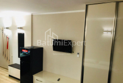 Квартира 1-комн 33 м² - Шерифа Хімшіашвілі, Батумі
