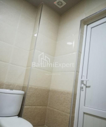 Квартира 2-комн 48 м² - Галактiона Табiдзе, Батумі