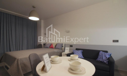 Квартира 1-комн 31 м² - Зураба Горгiладзе, Батумі