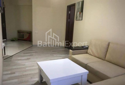 Квартира 70 м² - Зураба Горгiладзе, Батумі, Грузія