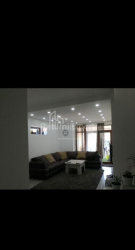Квартира 5-комн 115 м² - Зураба Горгiладзе, Батумі