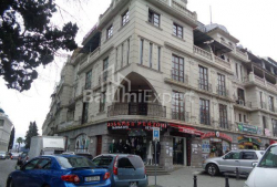 Квартира 3-комн 151 м² - Юр'ївська, Батумі