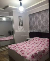 Квартира 3-комн 73 м² - Царя Парнаваза, Батумі