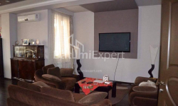 Квартира 5-комн 160 м² - Юр'ївська, Батумі