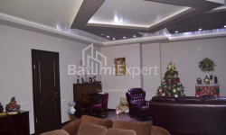 Квартира 5-комн 160 м² - Юр'ївська, Батумі