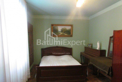 Квартира 4-комн 100 м² - Іване Джавахишвілі, Батумі