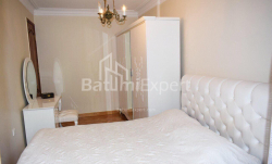 Квартира 120 м² - Зураба Горгiладзе, Батумі, Грузія