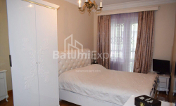 Квартира 120 м² - Зураба Горгiладзе, Батумі, Грузія
