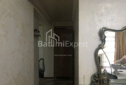 Квартира 3-комн 84 м² - Деметре Тавдадебулі, Батумі