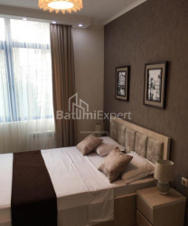 Квартира 2-комн 49 м² - Ніко Піросмані, Батумі