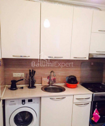 Квартира 3-комн 74 м² - Юсуфа Кобаладзе, Батумі