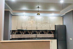 Квартира 3-комн 60 м² - Юр'ївська, Батумі
