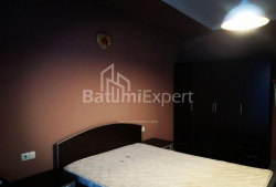 Квартира 3-комн 85 м² - Царя Парнаваза, Батумі