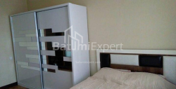 Квартира 4-комн 140 м² - Генерала Аслана Абашидзе, Батумі