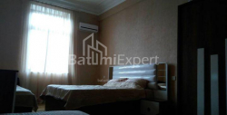Квартира 4-комн 140 м² - Генерала Аслана Абашидзе, Батумі