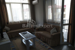 Квартира 2-комн 66 м² - Шалва Інасаридзе, Батумі