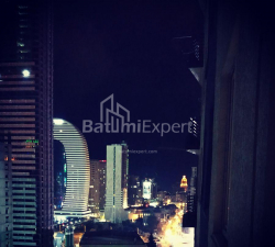 Квартира 3-комн 54 м² - Ніко Піросмані, Батумі