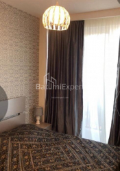 Квартира 3-комн 57 м² - Вахтанга Горгасалі, Батумі
