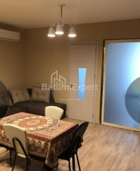 Квартира 3-комн 57 м² - Вахтанга Горгасалі, Батумі